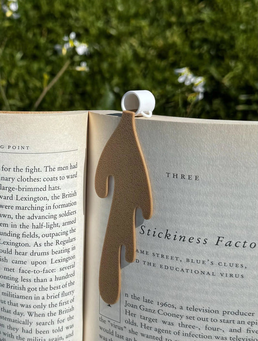 Cafe spill bookmark